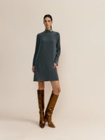 Load image into Gallery viewer, Vestido Amanda Corto Gris Arcade