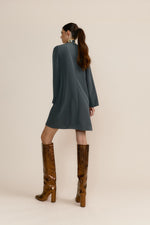 Load image into Gallery viewer, Vestido Amanda Corto Gris Arcade