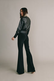 Bomber Olivia Cuello