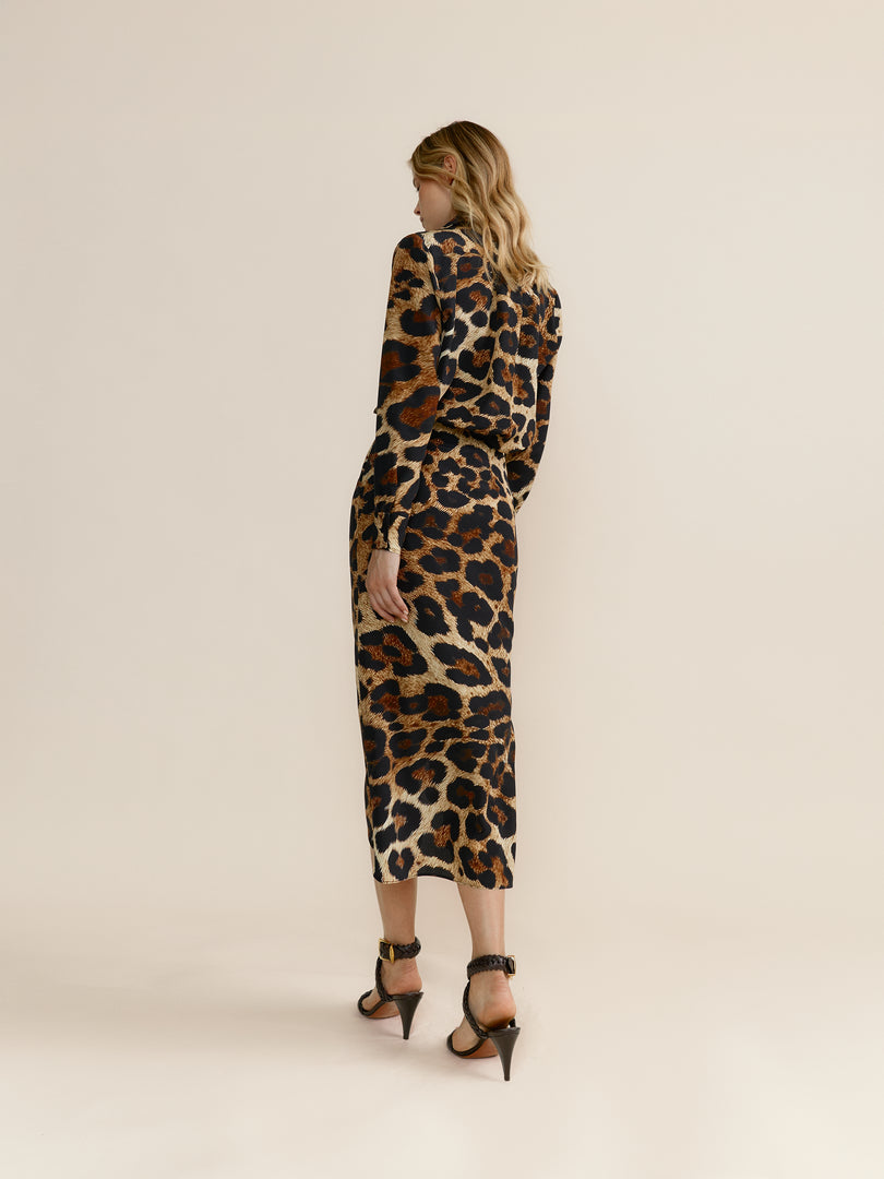 Blusa Over Leopaura