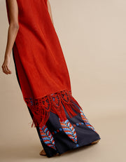 Chaleco de encaje de bolillos y tejido realizado en telar artesanal en color teja