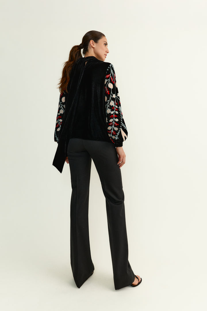 Lily Blouse Bouquet Black Velvet