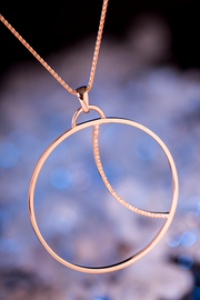 Colgante The Universe oro rosa y brillantes